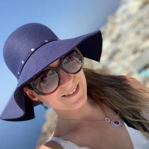 Meet your Posher, Brandi